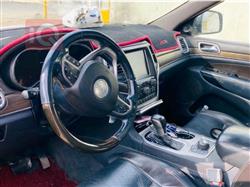 جیپ گراند شیرۆکی